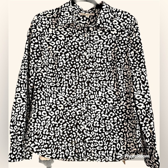 JONES NEW YORK Sport Black/White Animal Print Button-Down Blouse, Sz Medium, EUC - Picture 1 of 5